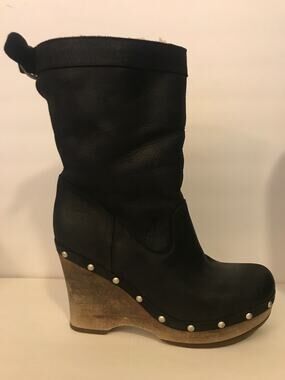 Ugg Carnegie Boots Black Suede Platform Uggs 1001317 US 8 EUR 39 JAPAN 250